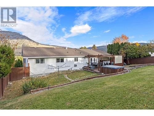 2196 Lynrick Road, Kelowna, BC - Outdoor