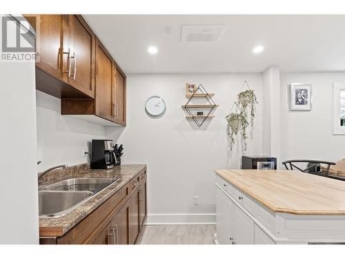 2196 Lynrick Road, Kelowna, BC - Indoor Photo Showing Kitchen With Double Sink