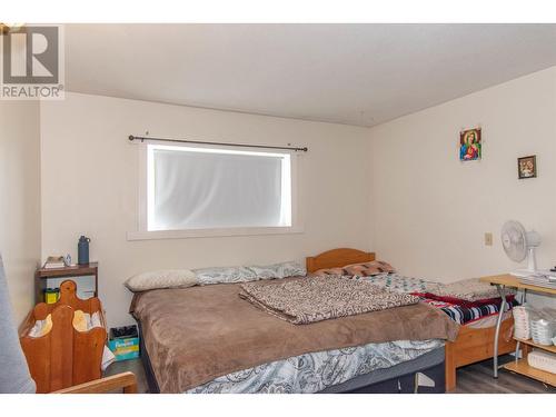 2088 Carnaby Street, Smithers, BC - Indoor Photo Showing Bedroom