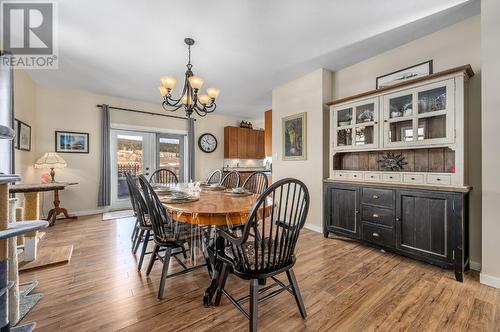 661 Lagoon Court Road, Clinton, BC - Indoor Photo Showing Dining Room