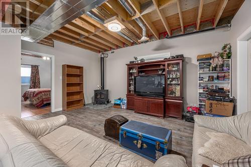 661 Lagoon Court Road, Clinton, BC - Indoor Photo Showing Basement