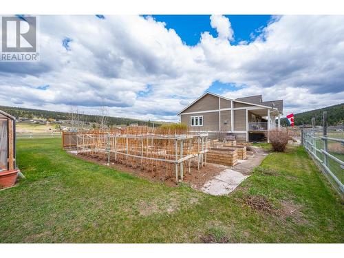 661 Lagoon Court Road, Clinton, BC - Outdoor