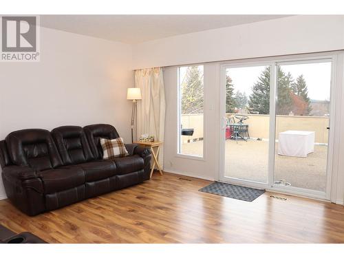 828 14Th  S Street Lot# 5, Cranbrook, BC - Indoor Photo Showing Living Room