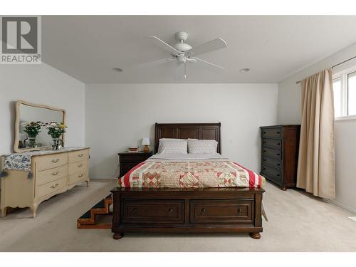 1674 Thayer Court, Kelowna, BC - Indoor Photo Showing Bedroom