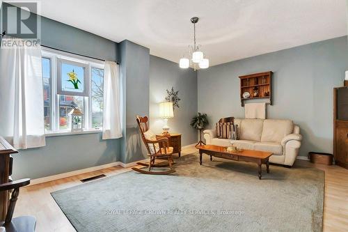 235 Winston Street E, North Perth, ON - Indoor Photo Showing Living Room