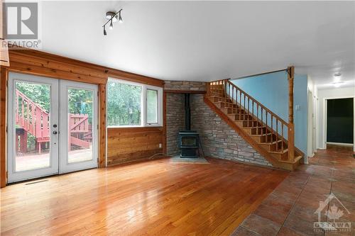 19 Fairhaven Way, Ottawa, ON - Indoor With Fireplace