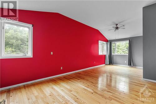 19 Fairhaven Way, Ottawa, ON - Indoor Photo Showing Other Room