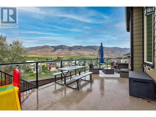 8774 Badger Drive, Kamloops, BC - Outdoor With View