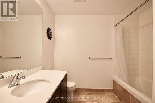 1610 - 35 Hayden Street, Toronto, ON - Indoor Photo Showing Bathroom