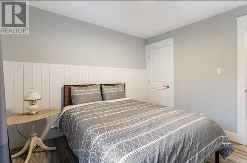 1728 Champlain Road, Tiny, ON - Indoor Photo Showing Laundry Room