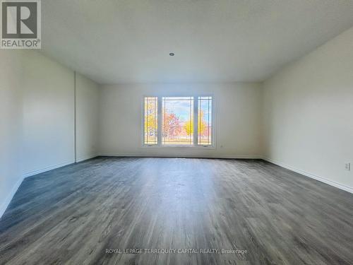 Upper - 43 Mapleton Avenue, Barrie, ON - Indoor Photo Showing Other Room