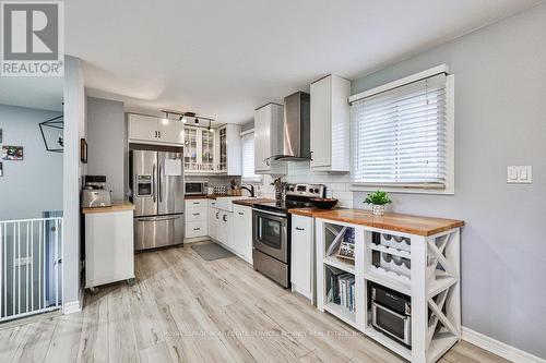 25 Nicholson Drive, Uxbridge, ON - Indoor Photo Showing Kitchen With Stainless Steel Kitchen