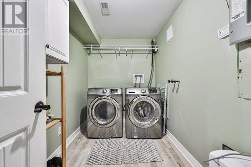 25 Nicholson Drive, Uxbridge, ON - Indoor Photo Showing Laundry Room