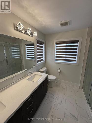 2985 Petty Rd. (Upper Level), London, ON - Indoor Photo Showing Bathroom