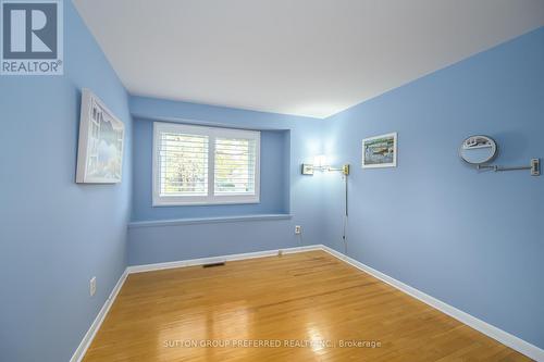 1 Roland Lane, London, ON - Indoor Photo Showing Other Room