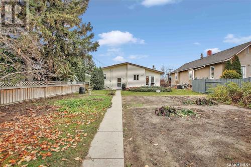 2405 Haultain Avenue, Saskatoon, SK - Outdoor