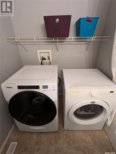 105 Haichert Street, Warman, SK - Indoor Photo Showing Laundry Room