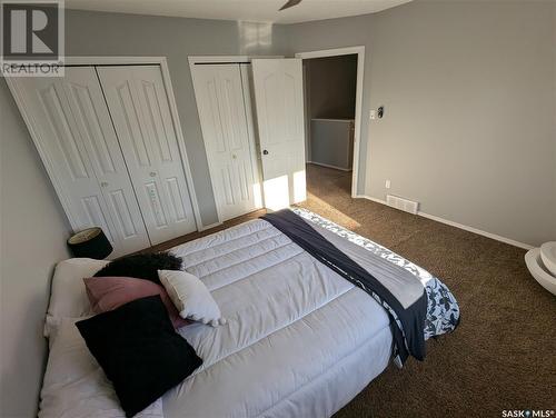 105 Haichert Street, Warman, SK - Indoor Photo Showing Bedroom