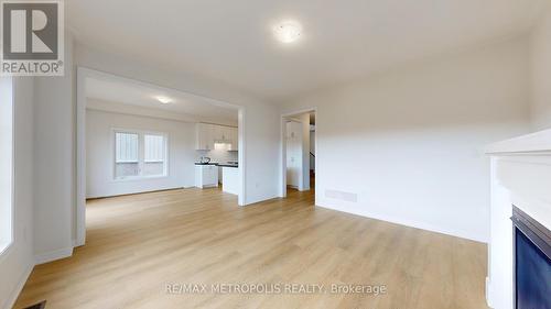 135 Flood Avenue, Clarington, ON - Indoor Photo Showing Other Room