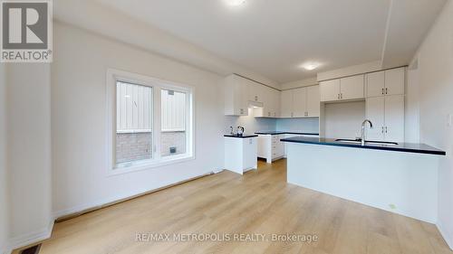 135 Flood Avenue, Clarington, ON - Indoor Photo Showing Kitchen