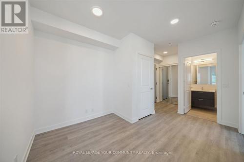 A1207 - 30 Upper Mall Way, Vaughan, ON - Indoor Photo Showing Other Room