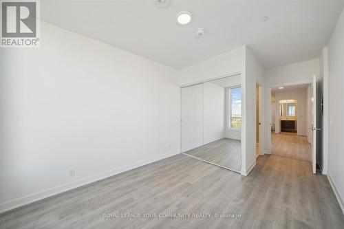 A1207 - 30 Upper Mall Way, Vaughan, ON - Indoor Photo Showing Other Room