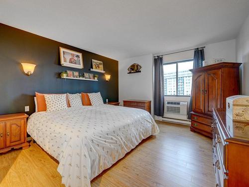 Chambre Ã  coucher principale - 1408-70 Rue De La Barre, Longueuil (Le Vieux-Longueuil), QC - Indoor Photo Showing Bedroom