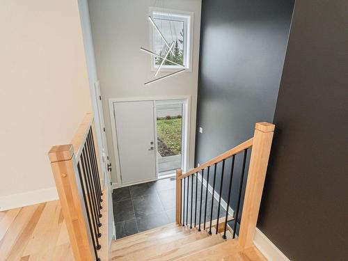 Escalier - 557 Rue Des Charmettes, Blainville, QC 