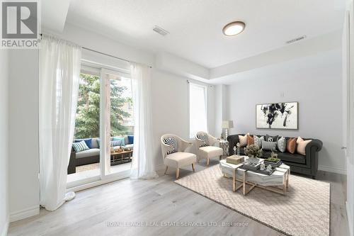 69 - 7222 Triumph Lane, Mississauga, ON - Indoor Photo Showing Living Room