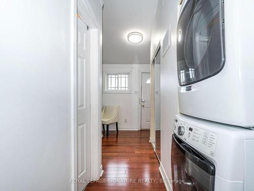 181 Earlscourt Ave, Toronto, ON - Indoor Photo Showing Laundry Room