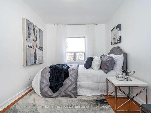 181 Earlscourt Ave, Toronto, ON - Indoor Photo Showing Bedroom