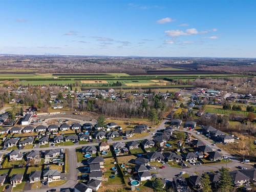 Photo aÃ©rienne - 95 Rue Des Merles, Sainte-Clotilde, QC - Outdoor With View