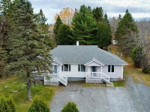 FaÃ§ade - 952  - 954 Ch. Du Mont-Granit E., Thetford Mines, QC - Outdoor