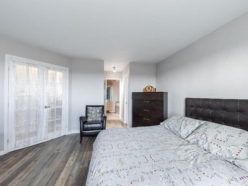 Master bedroom - 302-322 Boul. St-Luc, Saint-Jean-Sur-Richelieu, QC - Indoor Photo Showing Bedroom