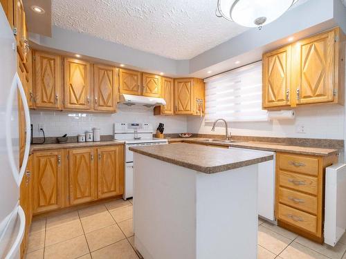 Kitchen - 1 Rue Lambert, Sorel-Tracy, QC - Indoor Photo Showing Kitchen