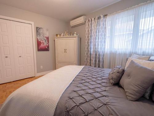 Master bedroom - 1 Rue Lambert, Sorel-Tracy, QC - Indoor Photo Showing Bedroom