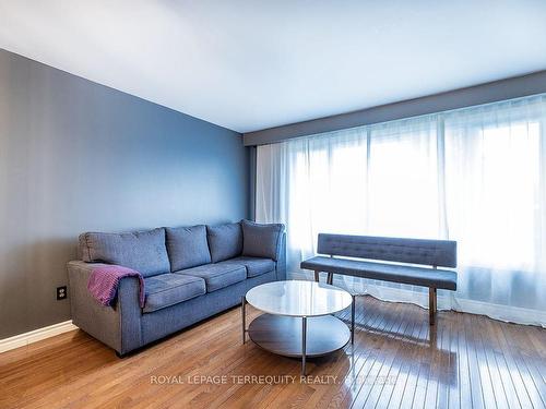 140 Centennial Dr, Port Hope, ON - Indoor Photo Showing Living Room