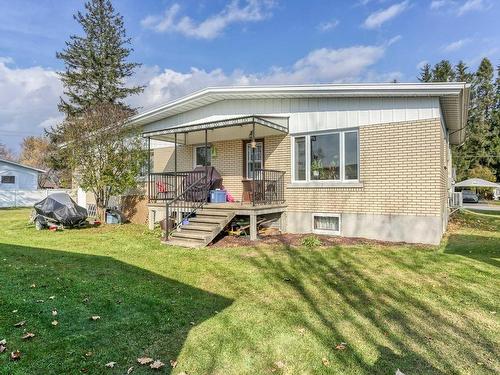 Back facade - 460 204E Rue, Shawinigan, QC - Outdoor With Deck Patio Veranda