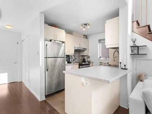 Kitchen - 8-5221 Rue Philippe-Lalonde, Montréal (Le Sud-Ouest), QC - Indoor Photo Showing Kitchen