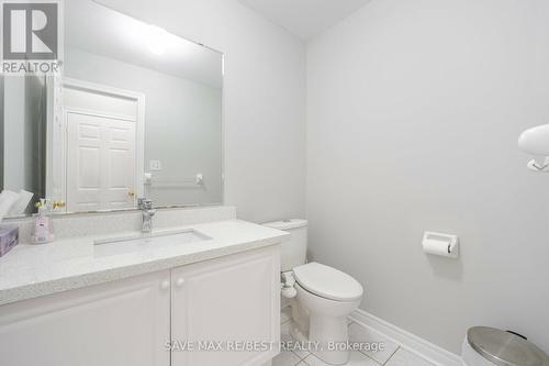 3493 Mcdowell Drive, Mississauga, ON - Indoor Photo Showing Bathroom