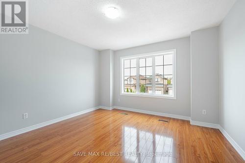 3493 Mcdowell Drive, Mississauga, ON - Indoor Photo Showing Other Room