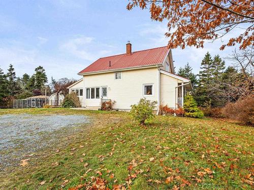 8426 Highway 7, Musquodoboit Harbour, NS 