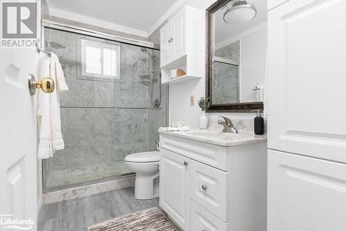 3PC Bath - 1098 Lawrence Pit Road, Muskoka Lakes, ON - Indoor Photo Showing Bathroom