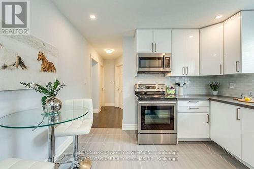 76 Athol Avenue, Toronto, ON - Indoor Photo Showing Kitchen With Upgraded Kitchen