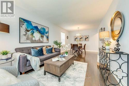 76 Athol Avenue, Toronto, ON - Indoor Photo Showing Living Room