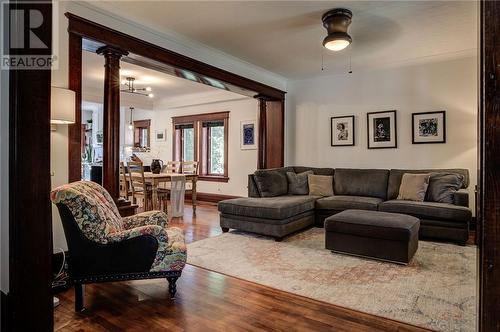 249 College Street, Sudbury, ON - Indoor Photo Showing Living Room