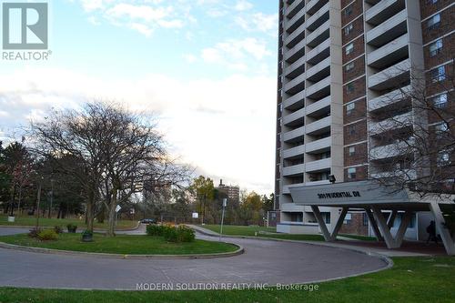 1208 - 301 Prudential Drive, Toronto, ON - Outdoor With Facade