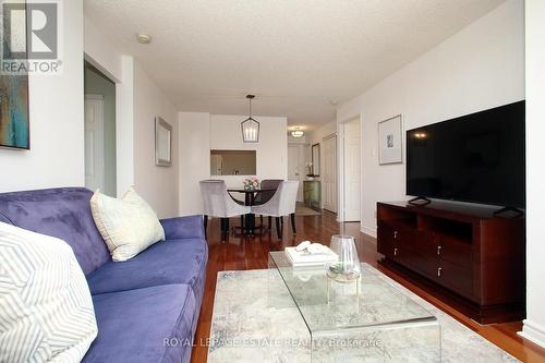 1006 - 4 Park Vista, Toronto, ON - Indoor Photo Showing Living Room