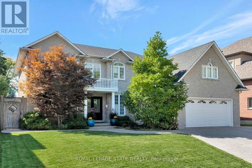 636 Greenravine Drive, Hamilton, ON - Outdoor With Facade