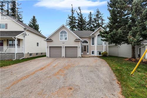 260 Forfar Street E, Fergus, ON - Outdoor With Deck Patio Veranda With Facade